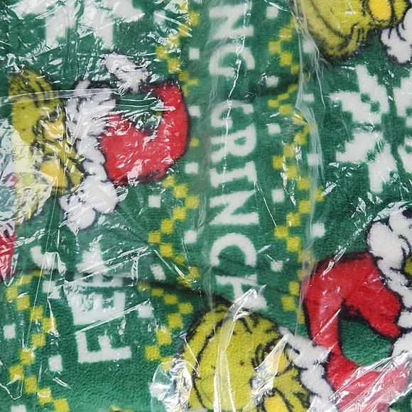 Green Grinch Holiday Sweater. New, L/XL - Picture 4 of 8